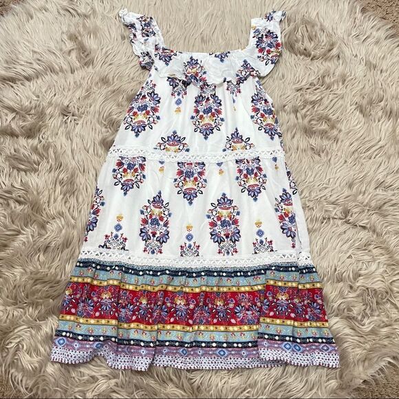 Eyeshadow Dresses & Skirts - Flowy floral summer dress medium